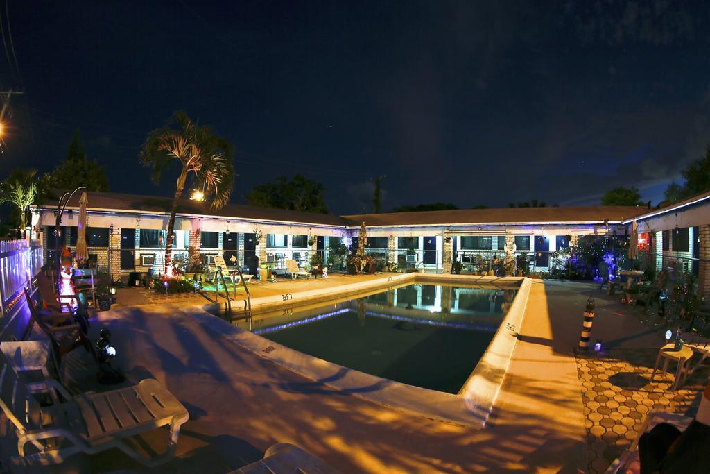 הוליווד Adobe Hacienda Motel מראה חיצוני תמונה